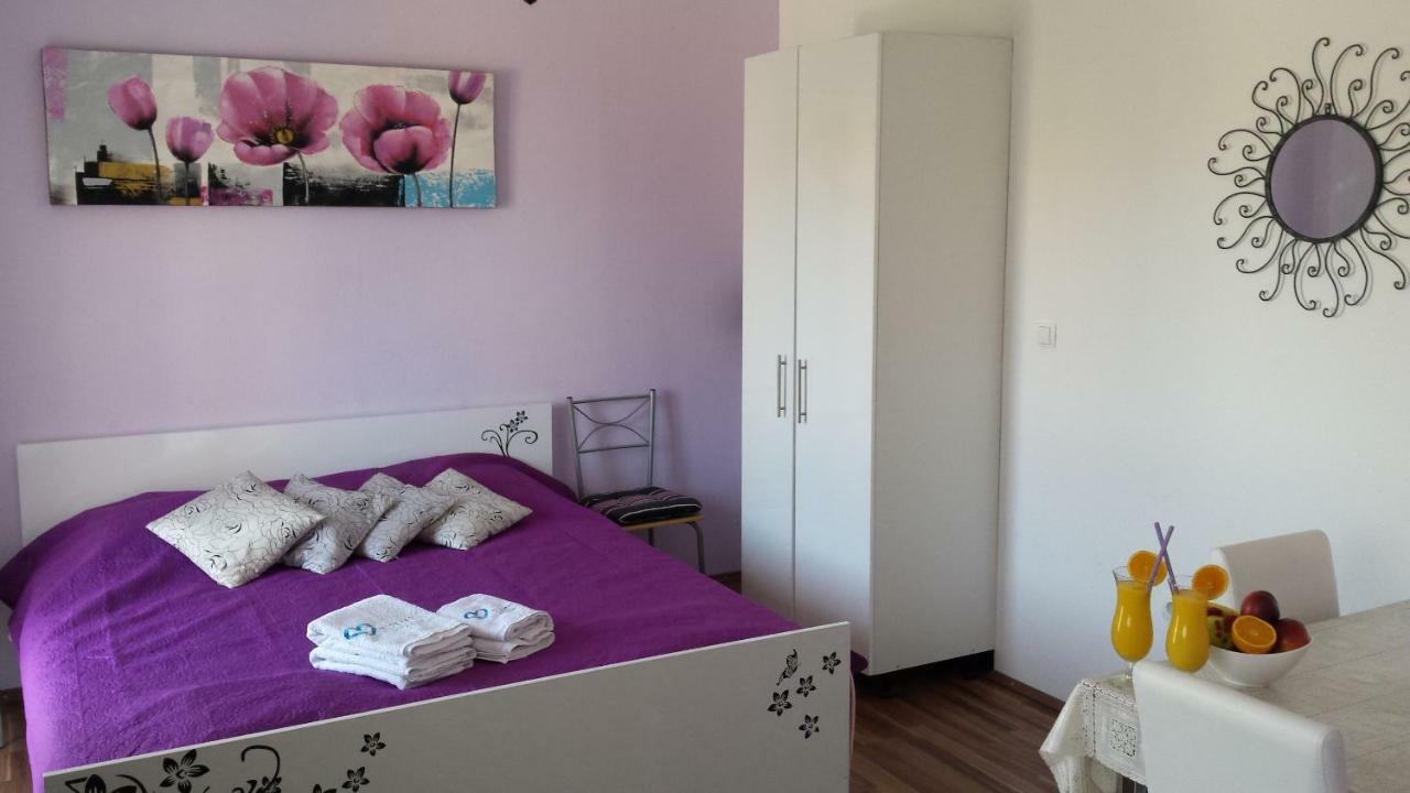 Apartments Lavanda Biograd Na Moru Luaran gambar