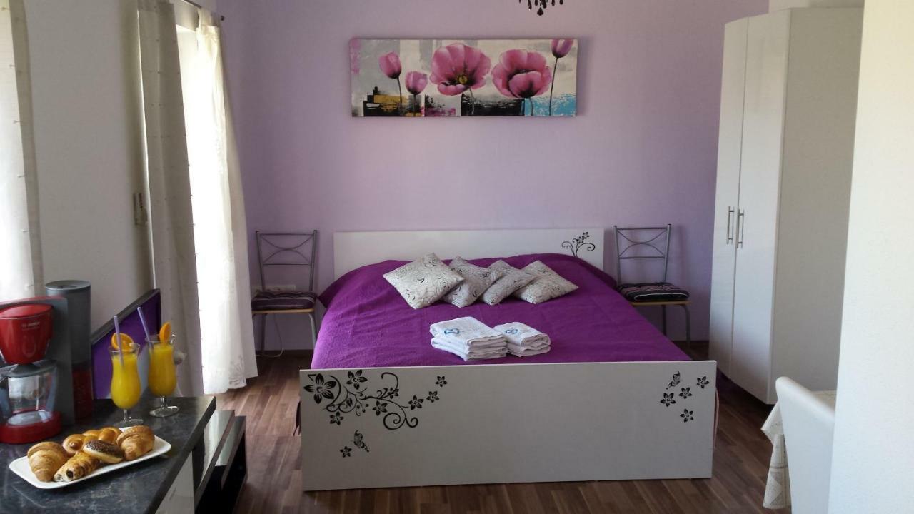 Apartments Lavanda Biograd Na Moru Luaran gambar