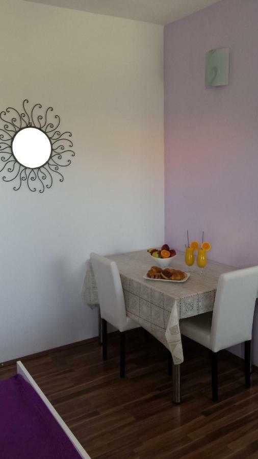 Apartments Lavanda Biograd Na Moru Luaran gambar