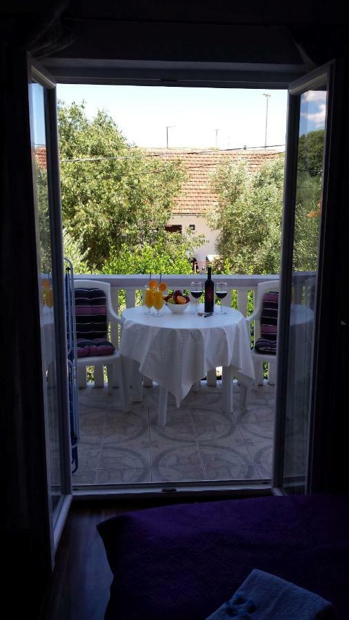 Apartments Lavanda Biograd Na Moru Luaran gambar