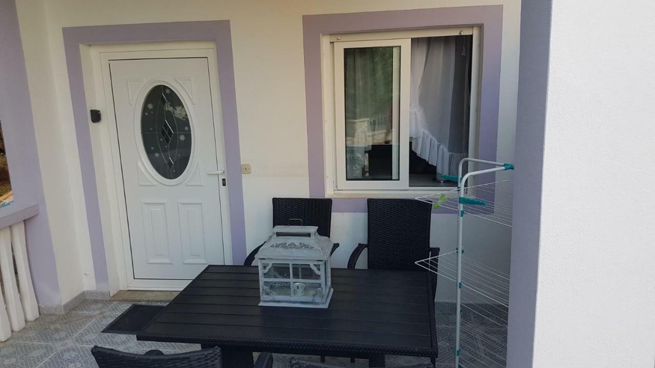Apartments Lavanda Biograd Na Moru Luaran gambar